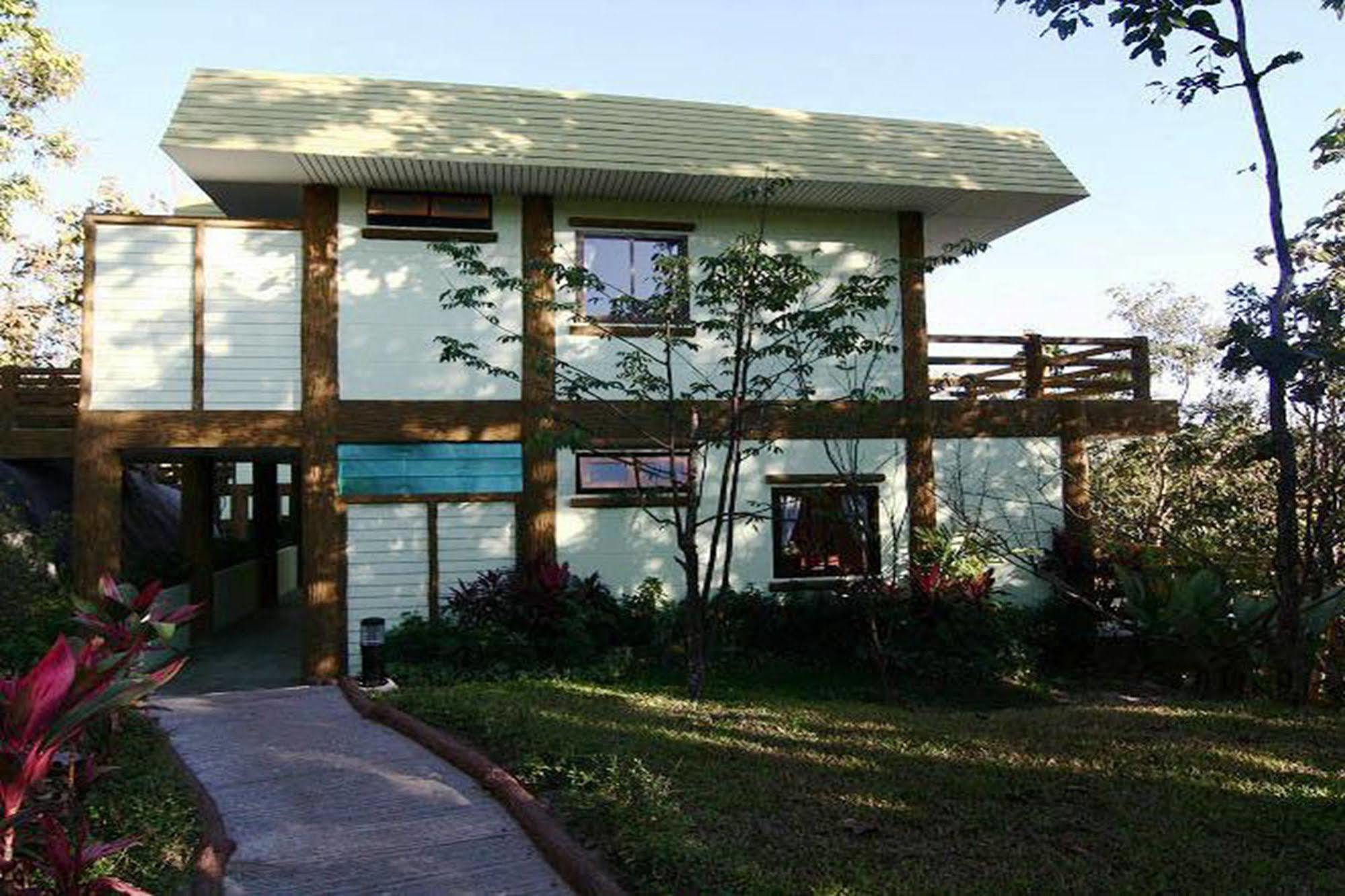 Chiangmai Night Safari Resort Чиангмай Екстериор снимка